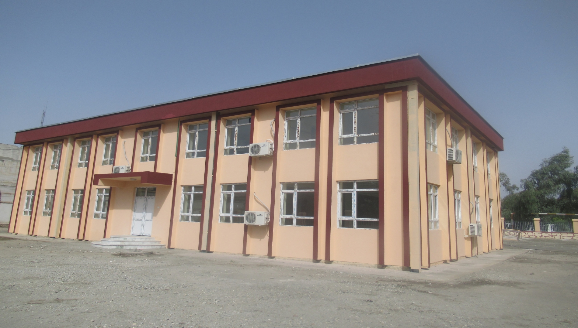 گزارش از   اعمار پروژه مرکز آموزش های فنی وحرفه ی در مرکز ولایت ننگرهار